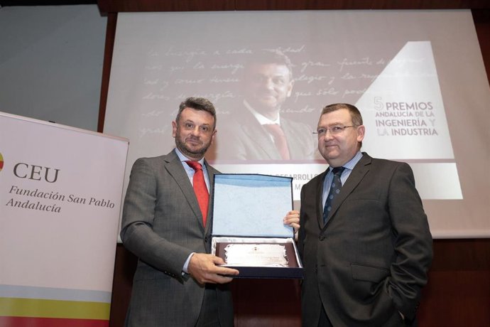 Cepsa San Roque recibe el premio Andalucía de Desarrollo de la Industria