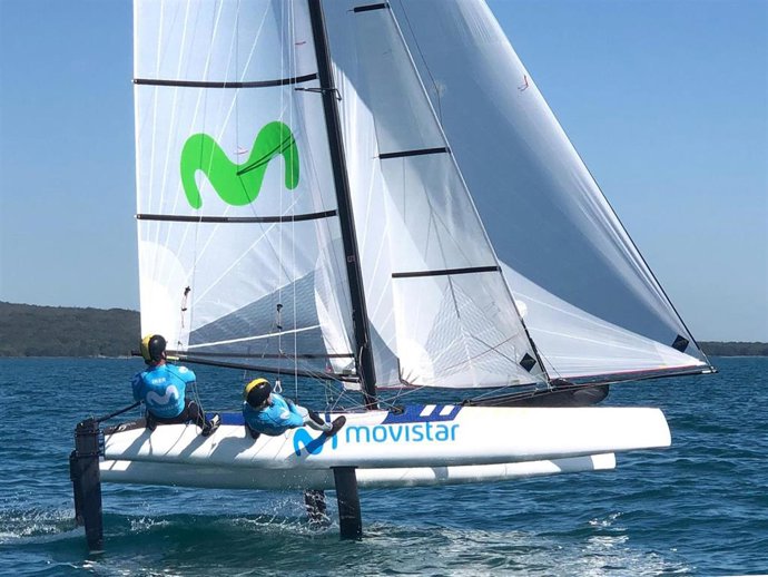 Iker Martínez y Olga Maslivets entrenando en aguas de Auckland