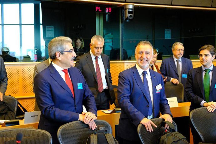 El vicepresidente y el presidente de Canarias, Román Rodríguez y Ángel Víctor Torres, respectivamente, en Bruselas