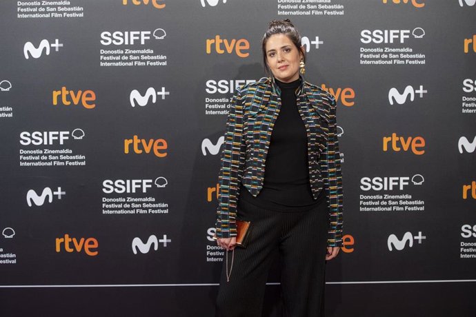 La directora de cine Belén Funes en el photocall de la película La hija de un ladrón, en la sexta jornada del Festival de San Sebastián el 25 de septiembre de 2019.