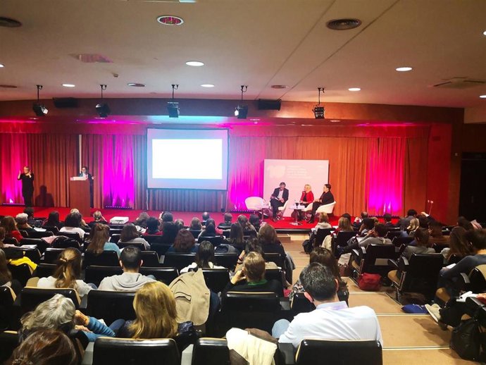 Imagen de la sesión celebrada en la tarde de este lunes en el 'X Congreso Internacional para el estudio de la violencia contra las Mujeres'.