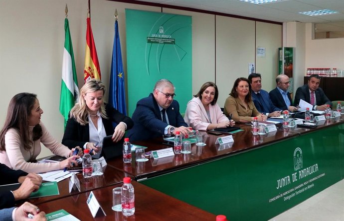 Almería.- Carmen Crespo aboga por modificar los contingentes de países terceros 