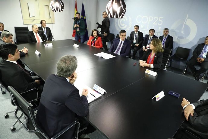 Pedro Sánchez se reúne con los jefes de Estado y de Gobierno presentes en la inauguración de la COP25