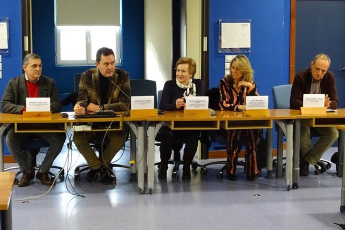 El jefe de servicio del programa de Salud Mental, Manuel Prado, el director general Atención Sociosanitara, José Repiso, la directora gerente de la EASP, Blanca Fernández-Capel, la gerente de FAISEM, Silvia Maraver, y el psiquiatra Javier Romero