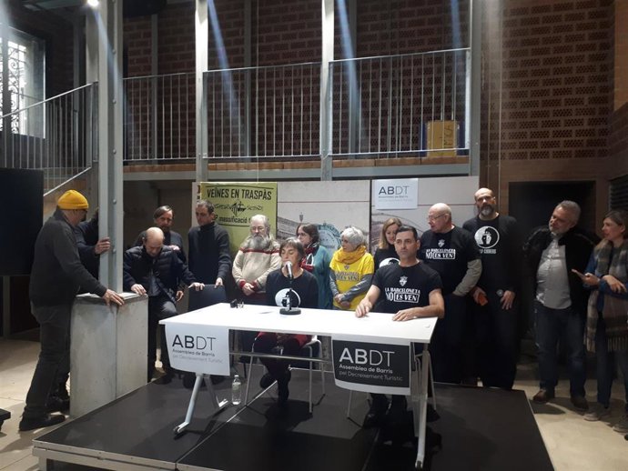 El colectivo Assemblea de Barris pel Decreixement Turístic (ABDT).