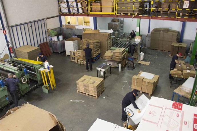 Taller de cartonaje del Centro Especial de Empleo.