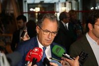 Madrid no da validez a los resultados de PISA y apunta que las regiones que más caen tuvieron problemas con lectura