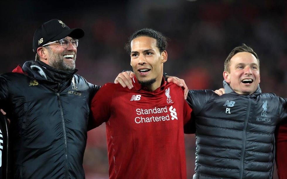 Klopp y Van Dijk (Liverpool)