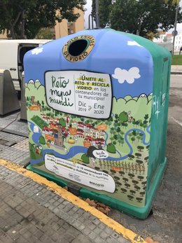 Lanzan una iniciativa para impulsar el reciclado de vidrio en 40 localidades andaluzas.