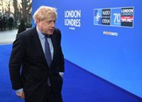 Johnson se reúne con Trump y elude aclarar por qué ha evitado que les fotografíen juntos