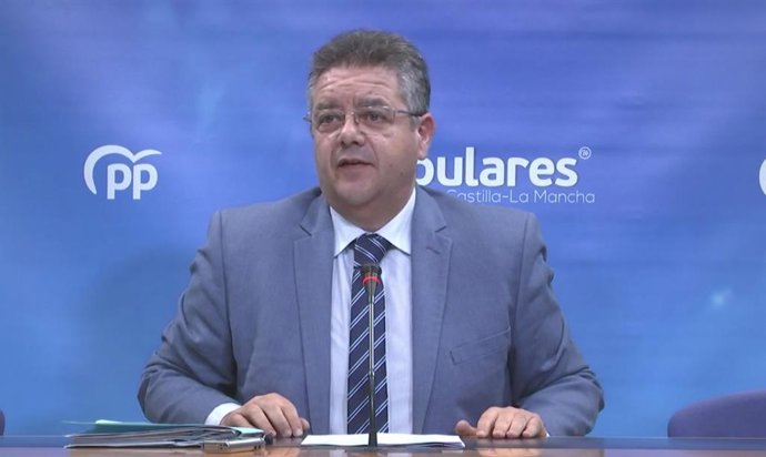 El diputado del PP Juan Antonio Moreno en rueda de prensa