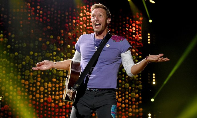 Chris Martin durante un concierto