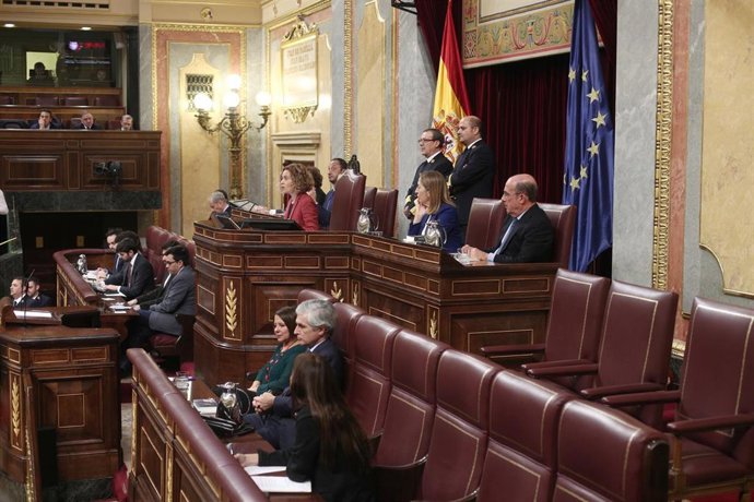 La reelegida presidenta del Congreso de los Diputados, Meritxell Batet, durante su intervención en la sesión de constitución de las Cortes para la XIV Legislatura