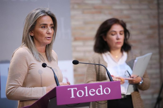 La alcaldesa de Toledo, Milagros Tolón, en rueda de prensa