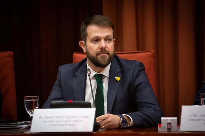 El secretario de Deportes de la Generalitat, Gerard Figueras, comparece en el Parlament de Catalunya, en Comisión de Asuntos Institucionales, en Barcelona (Cataluña/España), a 4 de diciembre de 2019.
