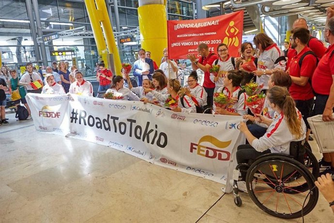 La selección femenina de baloncesto en silla de ruedas llega a España tras logra el billete a Tokio