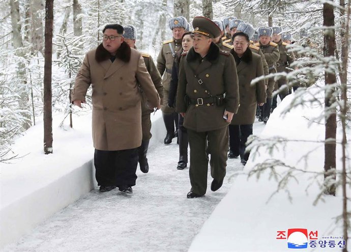 Kim Jong Un durante su visita al monte Paektu