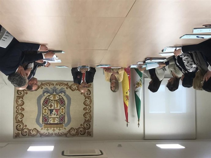 Imagen de los fiscales andaluces con competencias en los delitos de seguridad vial  en la reunión mantenida