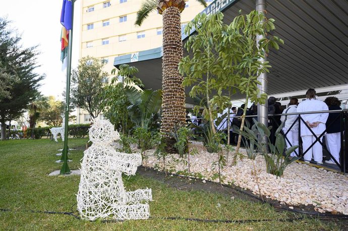 Iluminación de navidad en el Hospital Torrecárdenas
