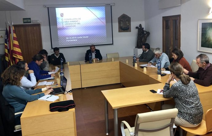 El conseller de Medi ambient, Miquel Mir, en la Junta Insular de l'Aigua