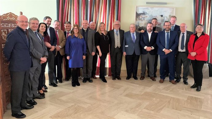 Junta Directiva de la Confederación Andaluza de Empresarios de Alimentación y Perfumería.