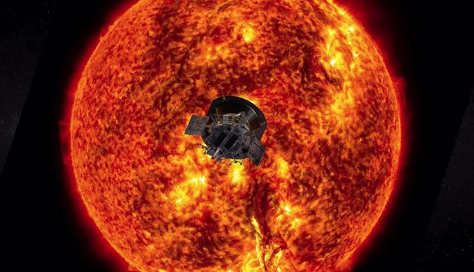 Los agujeros coronales parecen ser la fuente del viento solar lento