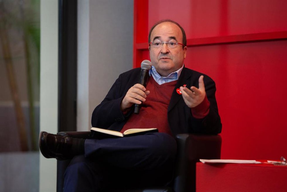 El secretario general del PSC, Miquel Iceta durante su intervención en la presentación del manifiesto 'Ara Senat, Ara Dileg' en el Hotel Catalonia Ramblas, en Barcelona (España), a 7 de noviembre de 2019.