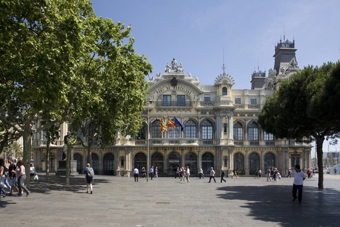 Plaza del Portal de la Pau