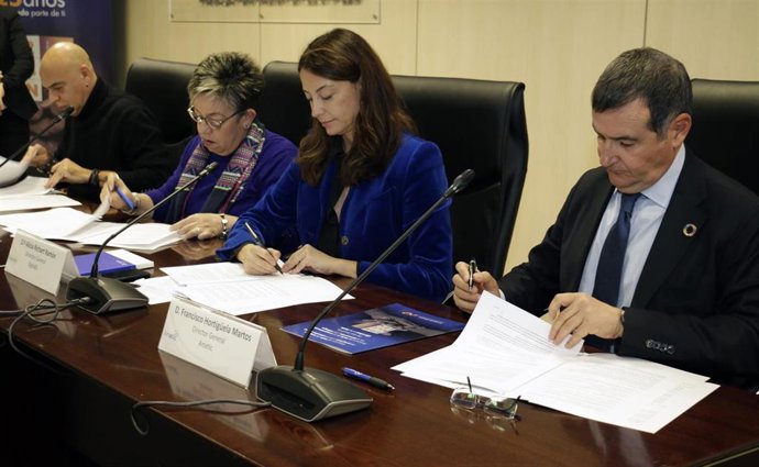 Las patronales del sector tecnológico DigitalES y Ametic y las organizaciones sindicales UGT y CCOO constituyen la primera Estructura Paritaria Sectorial (EPS) para el sector de la economía y la industria digital