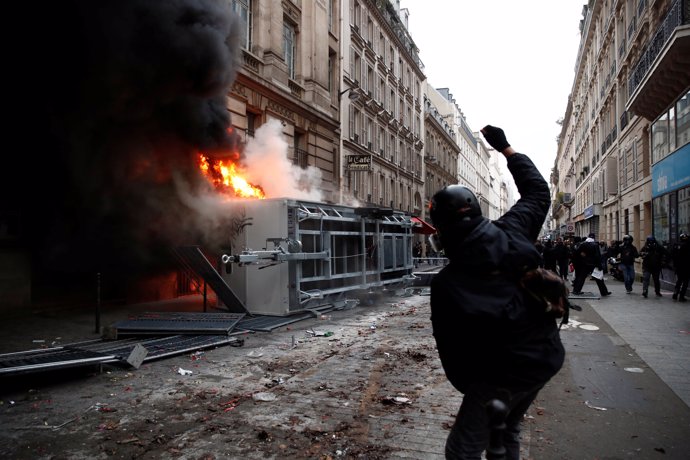 Disturbios durante las protestas en París