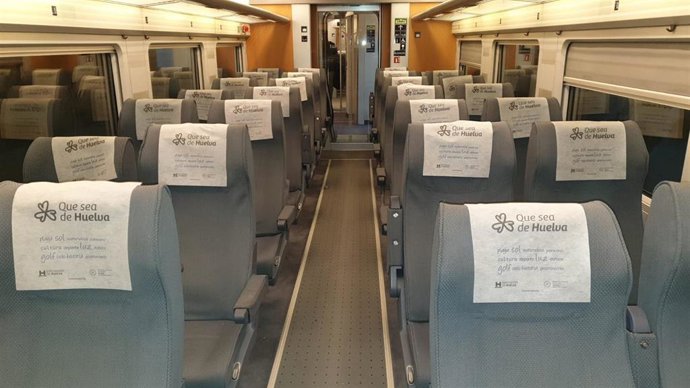 Reposacabezas con la campaña 'Que sea de Huelva'