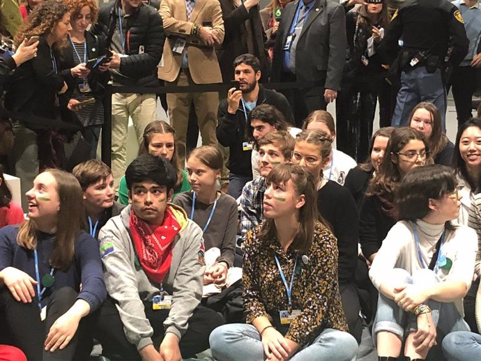 Greta Thunberg s'uneix a la sentada de 'Joventut pel Clima' a Madrid. 6-12-2019.