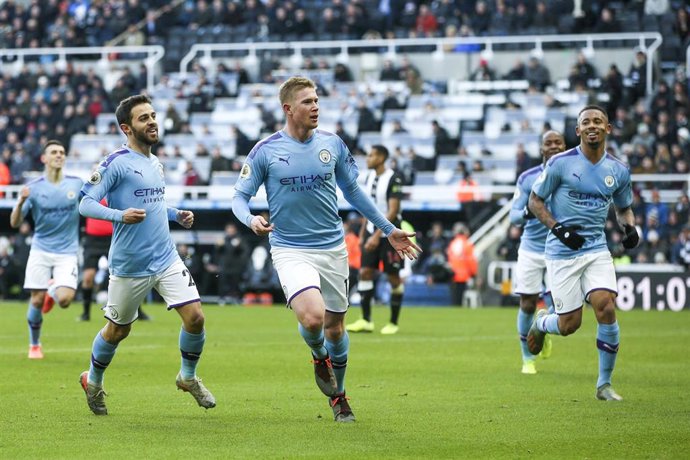 Kevin De Bruyne celebra un gol con el Manchester City 