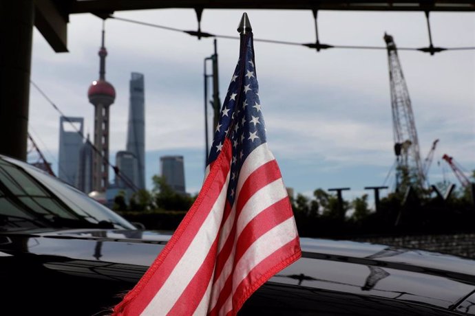 Bandera estadounidense en Shangai (China)
