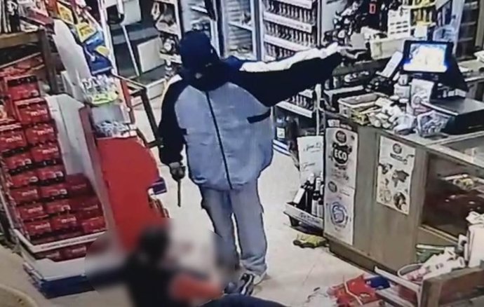 Detingut per robatori amb violncia i intimidació en Porto Colom