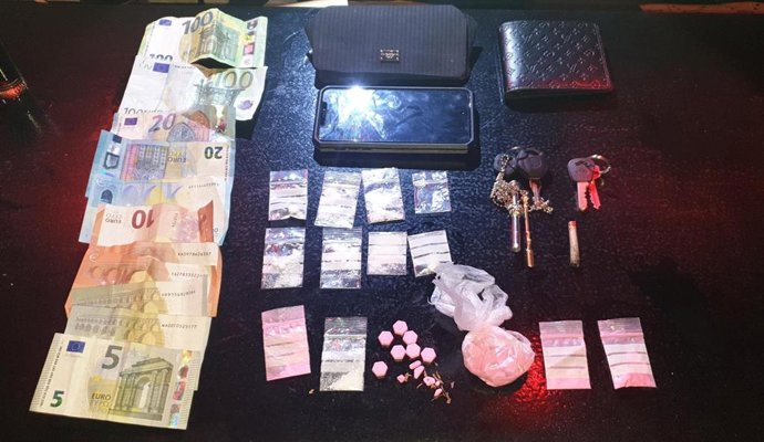 Material confiscat en les inspeccions a tres locals a Palma en la primera part del pont de desembre