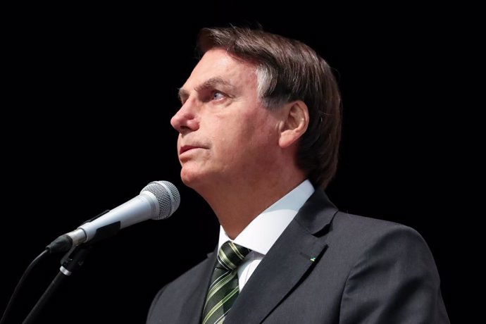Brasil.- El 80% de los brasileños desconfía de las declaraciones de Bolsonaro, s