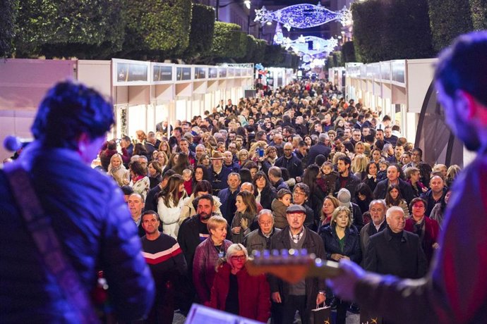 Paseo de Almería durante la jornada del sábado de la Feria 'Sabores Almería'