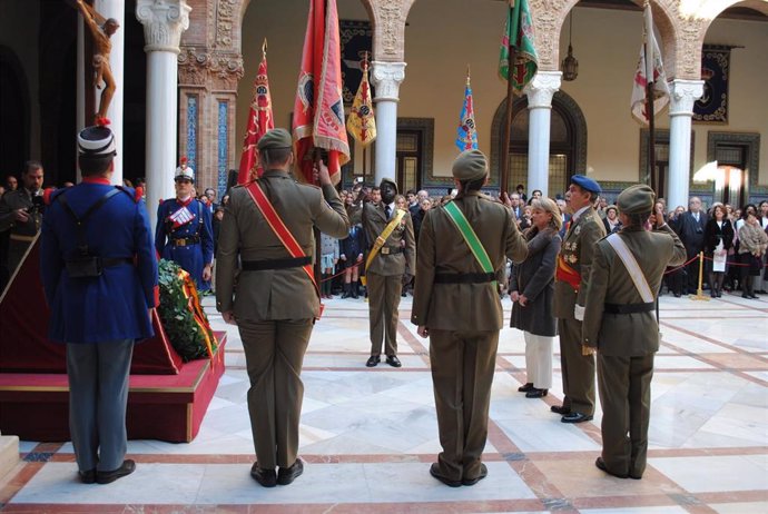 Acto militar en honor de la Inmaculada Concepción.