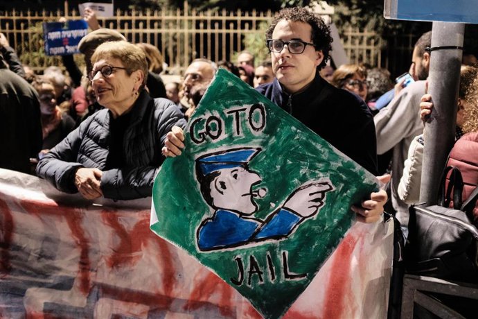 Israel.- El Likud de Netanyahu anunciará esta noche si celebrará primarias para 