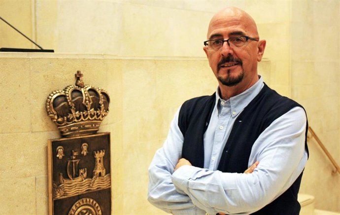 El diputado del PP en el Parlamento de Cantabria, César Pascual