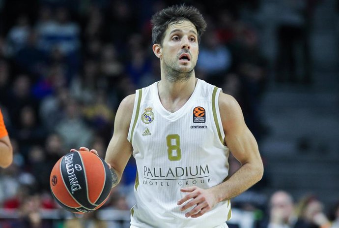 Nico Laprovittola, en un partido del Real Madrid.