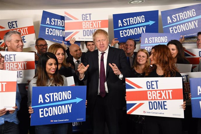 Boris Johnson en un acto de campaña para las elecciones generales