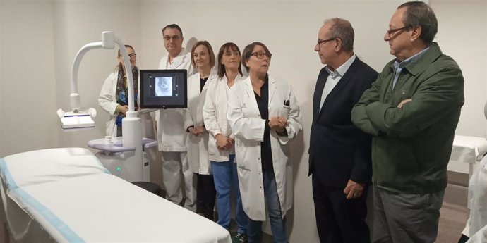 El Hospital de Son Lltzer incorpora dos nuevos ecógrafos y un mamógrafo