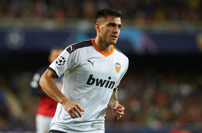 Fútbol/Champions.- El Valencia no podrá contar con Maxi Gómez, Cheryshev y Kondo