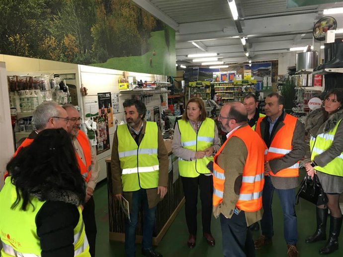 Visita de Alejandro Calvo a Valdés