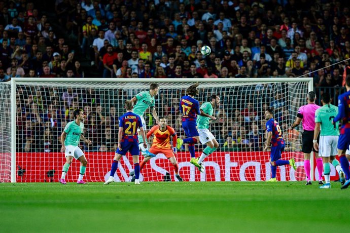 Antoine Griezmann durant el partit entre el Bara i l'Inter al Camp Nou, a 2 d'octubre de 2019. 