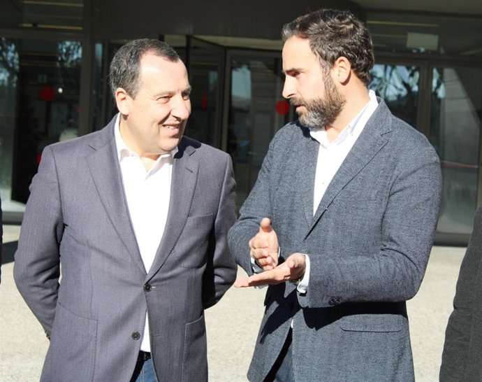 El secretario general del PSOE de Málaga, José Luis Ruiz Espejo y el portavoz municipal del PSOE, Daniel Pérez