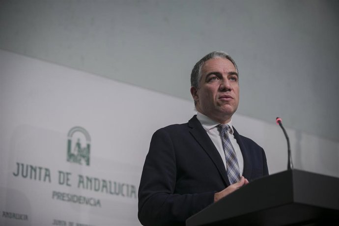 El consejero de Presidencia, Elías Bendodo, este martes en la rueda de prensa posterior a la reunión del Consejo de Gobierno.