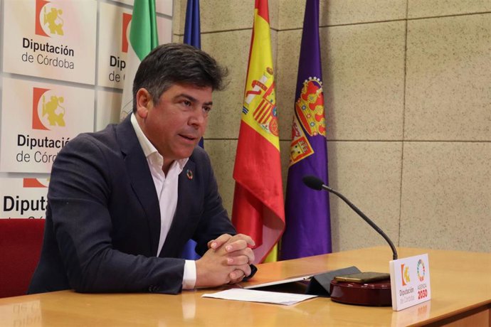 El delegado de Consumo y Participación Ciudadana en la Diputación de Córdoba, Rafael Llamas